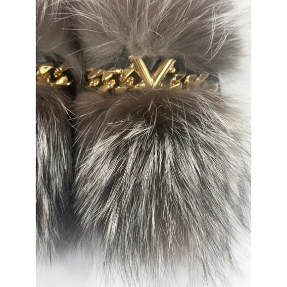 Louis Vuitton Prime Time Black Leather Gold Chain Logo fur Loafers Flats - Picture 3 of 16